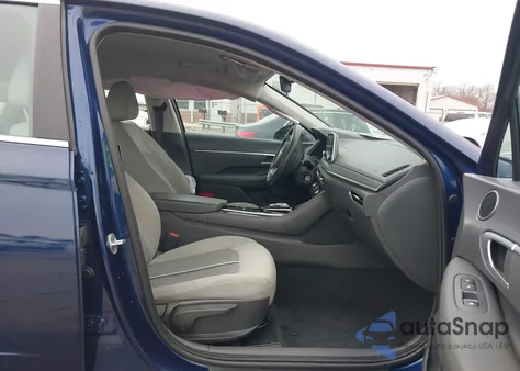 2021 Hyundai Sonata Se z USA, uszkodzony, nr VIN 5NPEG4JAXMH077371